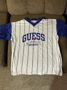 Vintage Guess Sports Brand V-Neck Boys 8-10 Small - Picture 1 of 2
