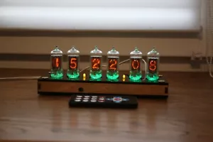 Nixie tube clock with 6pcs RFT Z570M tubes enclosure FINE 5 NOT UPSIDE DOWN 2 - Picture 1 of 12