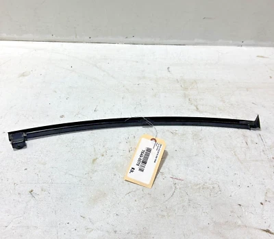 Оригинальный отдел каналов задней левой двери для Lexus IS250 2006-2015 годов выпуска - Изображение 1 из 4