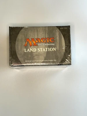 Magic The Gathering Land Station 2017 caja de almacenamiento reutilizable sellada nueva Foto 1 de 2