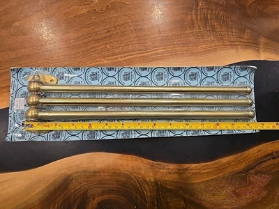 Toallero victoriano oscilante giratorio de latón de 3 barras fabricación de suministros para renovadores NOS  Foto 1 de 4