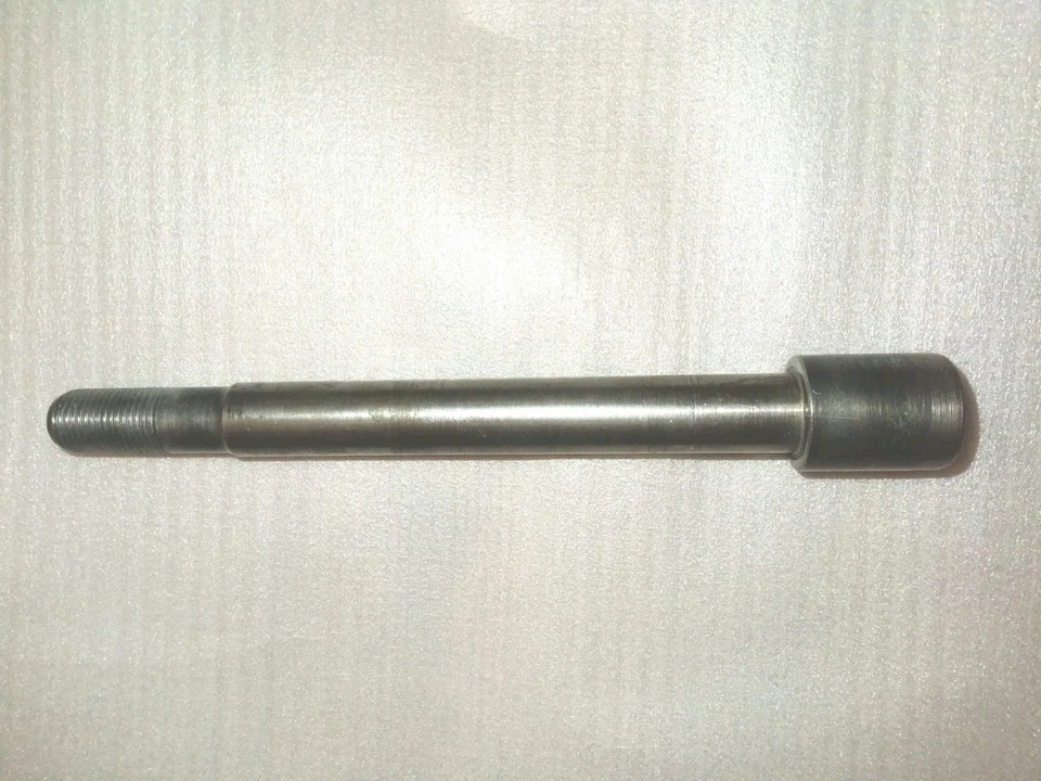 Eje de rueda delantera Harley Davidson 54-72XLCH/XL/HLH/KH Foto 1 de 4