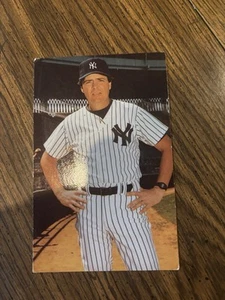 Mark Connor 1985 NEW YORK YANKEES TEAM ISSUED  POSTCARD - Picture 1 of 2