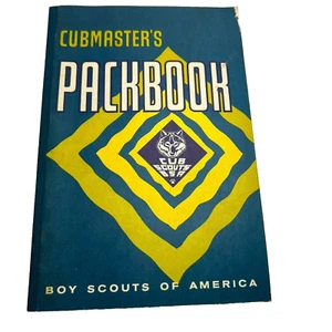 Libro de bolsillo BSA Cubmaster's Packbook Cub Scouts 1967 derechos de autor BN-396 - Imagen 1 de 11