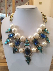 Brand new huge gold tone necklace with huge Faux Pearls And Blue Crystals - Picture 1 of 7