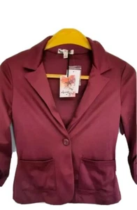 Women's About A Girl Burgundy Blazer Size Extra Small Front Pockets New with Tag - Picture 1 of 8