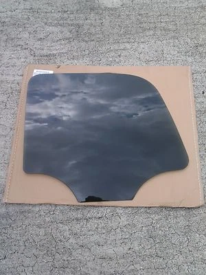 2007-2014 CHEVROLET TAHOE GMC YUKON DRIVER SIDE REAR DOOR GLASS DD11166YPN - Imagem 1 de 2