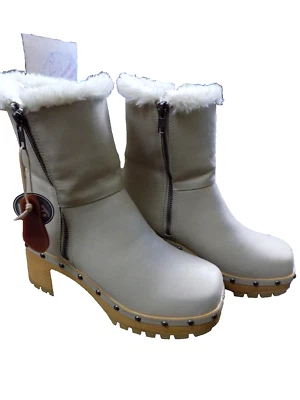 MIA Sassie Beige Tostado Vegano Imitación Gamuza Bota Forrada Gruesa 2.75" Tacones 8 Foto 1 de 4