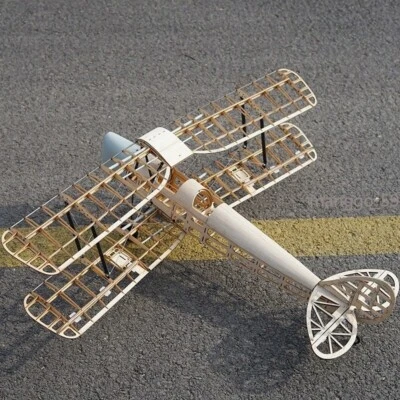 Fixed wing Model aircraft wood cladding Tiger moth Retro Wings Wingspan 1020mm - Image 1 of 4