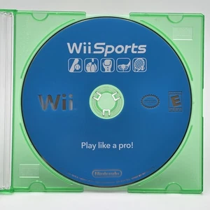 Wii Sports (Nintendo Wii, 2006) Disc Only - TESTED & WORKS *READ DESCRIPTION* - Picture 1 of 3