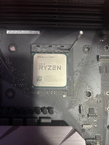 AMD Ryzen 3 2300X 4-Core 4GHz Processor CPU No Bent Pins No Box - Picture 1 of 17