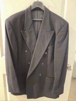 Chaqueta de cachemir Hugo Boss / 42R azul marino Foto 1 de 4