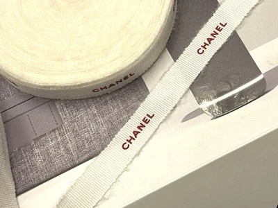 Chanel Ribbon Red White Fuzzy 15 Yards X 1/2 Inch Roll Grosgrain Gift Wrap - Image 1 of 3