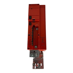 SEW Eurodrive MOVITRAC B MC07B0004-5A3-4-00 Umrichter - Picture 1 of 5