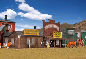 HO Scale Buildings - 38506 - H0 Western buildings category saloon - Kit - Picture 1 of 3