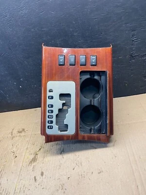 Infiniti QX56 2008 2009 2010 consola central cambio bisel moldura piso H1358 DG Foto 1 de 4