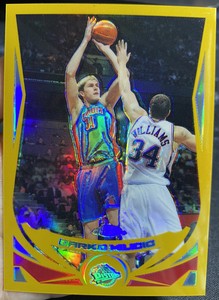 2004-05 Topps Chrome Darko Milicic 79/99 Pistons Gold Refractor #22