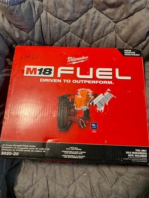 Pregador Milwaukee M18 FUEL 3020-20 calibre 16 acabamento reto - Imagem 1 de 4