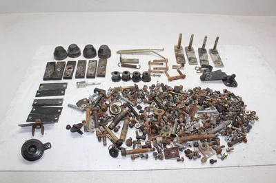 LOTE DE PIEZAS Y HERRAJES KUBOTA RTV1100 2007-2011 Foto 1 de 4