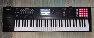 Roland FA-06 Synthesizer Workstation 61-Key Tested w/ Adapter, SD, Manual - Picture 1 of 11