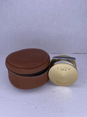 Vintage Fin-Nor No. Carrete de 2 moscas Foto 1 de 4