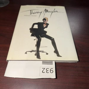 THIERRY MUGLER (UNIVERSE OF FASHION) By Francois Baudot - Hardcover - Picture 1 of 6