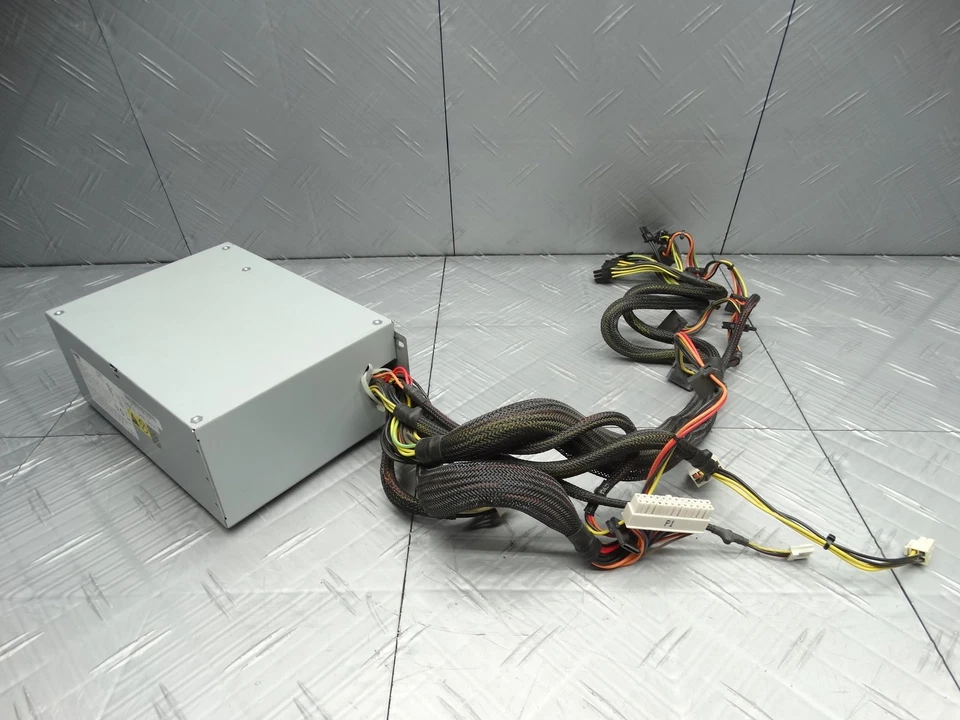 AcBel Switching Power Supply 1030W FS7052 for Lenovo IBM 41A9762 D20 - Image 1 of 4