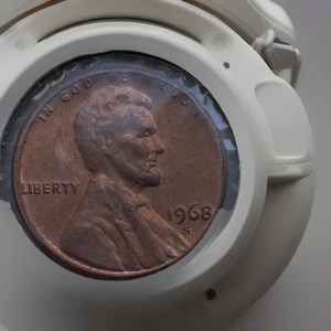 1968 S (small) Uncirculated Lincoln Penny Error Lettering Touching Rim - Picture 1 of 6