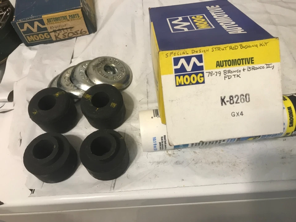 MOOG K8260 STRUT ROD BUSHING 套件 78-79 BRONCO 福特卡车 BRONCO II — 第 1/1 张图片
