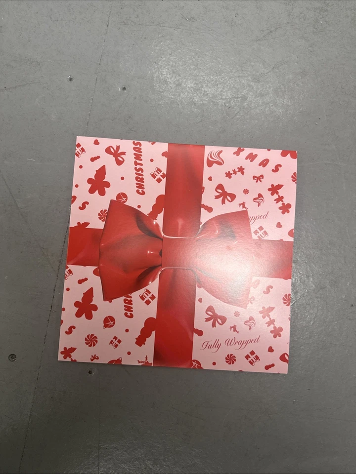 Kylie Minogue : Kylie Christmas Fully Wrapped London Exclusive Vinyl In Hand - Image 1 of 2