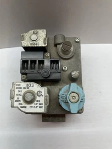 White Rodgers 36E93 EF32CW184A Furnace Gas Valve  - Picture 1 of 7