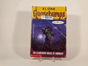 Goosebumps The Scarecrow Walks at Midnight True 1st Print/1st Ed R. L. Stine - Bild 1 von 3