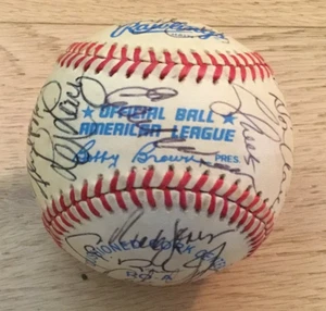 1986 Baltimore Orioles Team Signed Baseball Ripken Jr, Weaver, Robinson - Picture 1 of 9