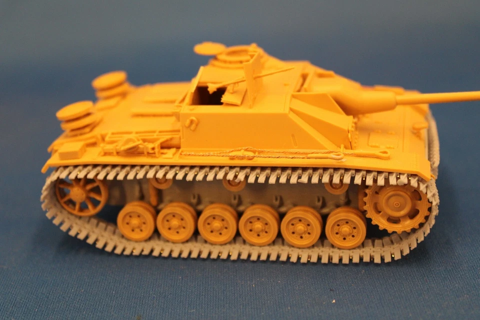 Peddinghstampa 3D 1/48 4137 Winterkette per Carro Armato III E IV Versioni Wor - Immagine 1 di 4