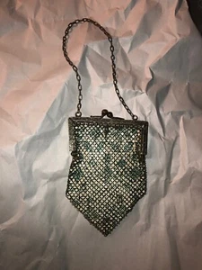 Antique Art Nouveau Deco Gold Frame Cream & Teal Enamel Chain Mail Purse (BB) - Picture 1 of 10