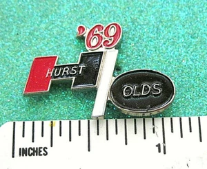 '69 1969 HURST OLDS - hat pin , tie tac , lapel pin , hatpin GIFT BOXED - Picture 1 of 5