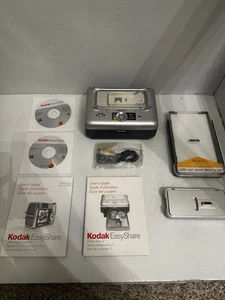 Kodak EasyShare Series 3 Camera Dock & Photo Printer w/power cord & Accessories - Picture 1 of 8