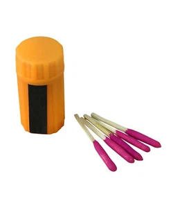 Kombat UK Military Style Windproof Waterproof Matches Camping Hiking Pack of 2 - Picture 1 of 3