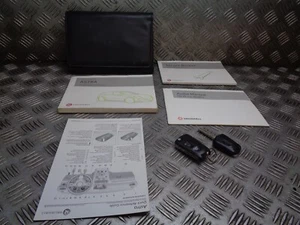 2004 VAUXHALL ASTRA 1.6i 16V Breeze 5DR MK5 OWNERS MANUAL HANDBOOK WITH WALLET - Picture 1 of 3