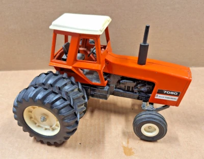 Ertl Allis Chalmers 7080 Diecast Farm Toy 1/16 Tractor w/ Duals Original - Image 1 of 4