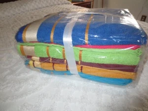 6 TOALLAS DE BAÑO NUEVAS EN PAQUETE BolBom MULTICOLOR 100% Algodón - 27" x 54" - Hechas en India - Imagen 1 de 5