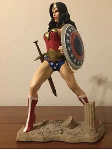 New DC Direct Wonder Woman Museum Quality Statue 1/4 Scale Limited Edition #264 - Picture 1 of 10