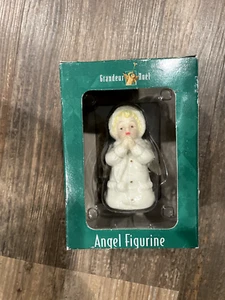 Grandeur Noel Angel Praying Figurine Collectible Porcelain Boxed C67128 - Picture 1 of 2