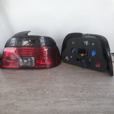 BMW E39 5-SERIES  SMOKED HOUSING RED REAR SIG...