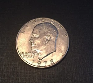 Eisenhower Dollar • 1972P • Average Circulated 1972P Eisenhower Dollar - Picture 1 of 2