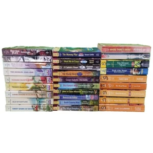 ✅Mixed Lot of 28 Harlequin Super Romance Books Adult Erotic Fantasy Reading PB - Bild 1 von 22