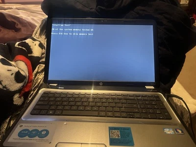 "Laptop HP Pavilion G7 serie G 17,3"" Windows 7 Intel Core I3-1215 SOLO PIEZAS" Foto 1 de 4