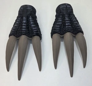 Jurassic World Dominion Therizinosaurus Par de Garras de Dinosaurio Feroz  - Imagen 1 de 2