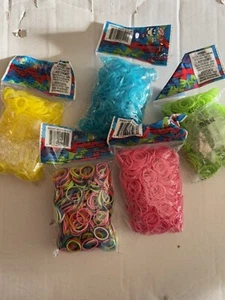 NEW 5 bags 3,000 total Multicolor Loom Bands (Latex Free) & 120 C Clips - Picture 1 of 2
