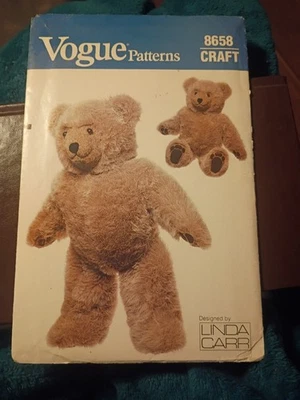 Vogue Pattern 8658 Teddy Bear Craft designed by Linda Carr - Image 1 of 2